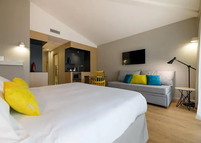 Otel Western Montecristo-bastia Bastiya