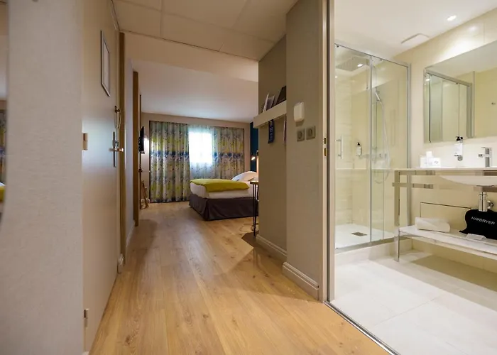 Otel Western Montecristo-bastia