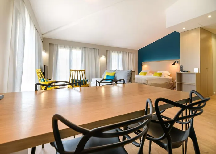 Western Montecristo-bastia 3* Bastia (Corsica)