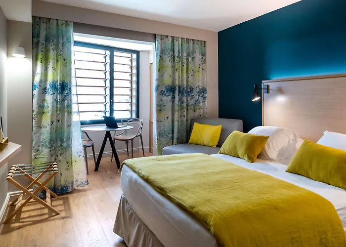 Western Montecristo-bastia Otel Bastiya