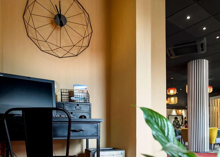 Hotel Western Montecristo-bastia 3*