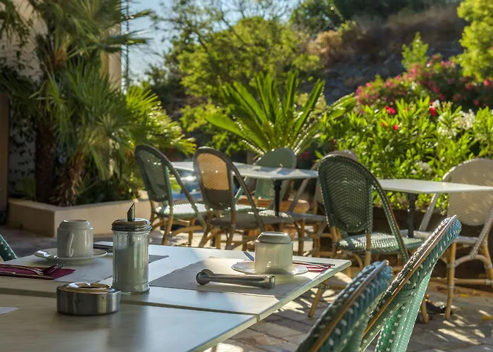 Western Montecristo-bastia 3*