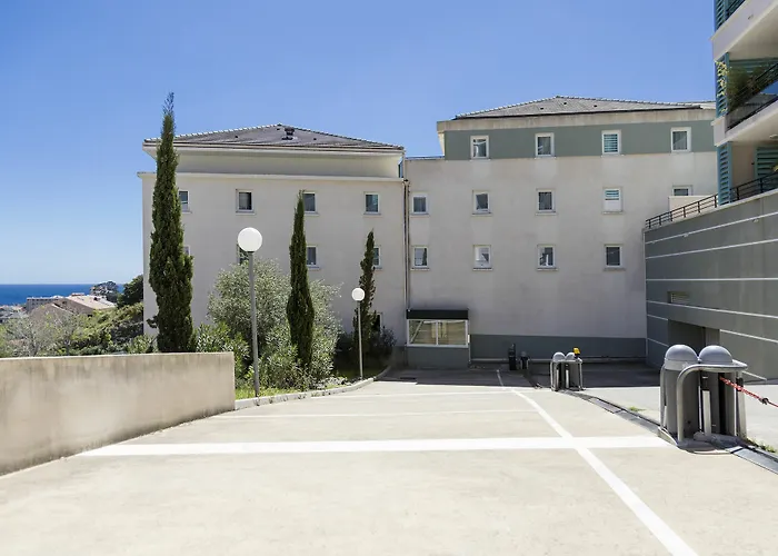 Hotel Western Montecristo-bastia 3*